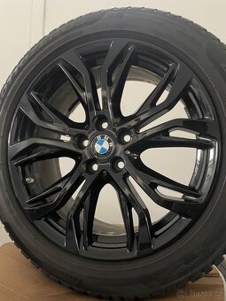 Orig zimní BMW X1 F48 X2 F39 style 566 + 225/50/18 - 4