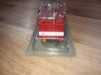 Model Avia A30 DA 12 - 4