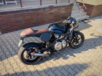 Honda CBR 1000 - 4