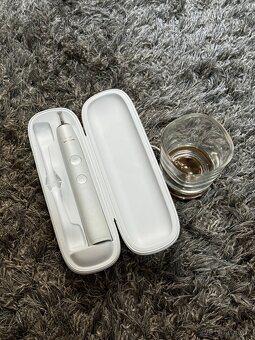 Philips Sonicare Diamondclean 9000 - 4