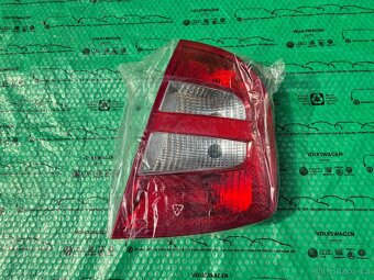 zadní pravé světlo Škoda Fabia I (6Y) hatchback před FL 6Y69 - 4