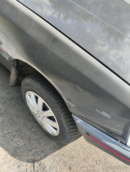 Peugeot 205 - 4