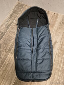 Kocarek Thule Urban Glide 2 - sportak a korba + fusak - 4