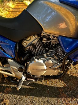 Honda Varadero 125 XL - 4