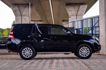 Toyota Land Cruiser 150 3.0I D-4D Style A/T - 4