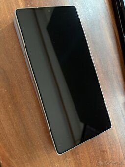Samsung Galaxy s25 ultra - 4