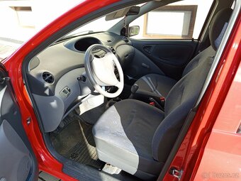Toyta Yaris 1,0 vvt-,i, ČR - 4