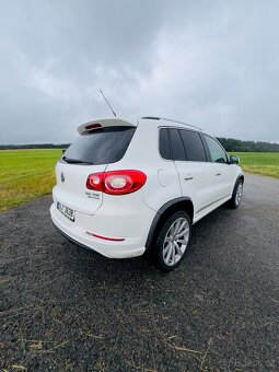 VW Tiguan R-line 4x4 - 4