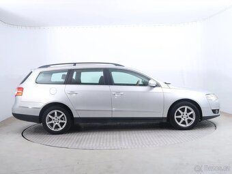 Volkswagen Passat 2007 2.0 TDI Combi - 4