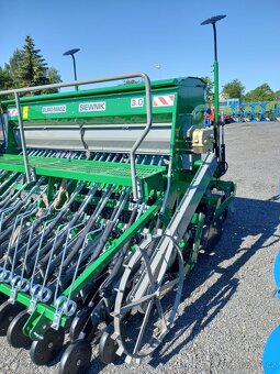 Secí stroj EM SNT 300 - 4