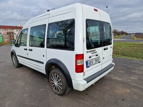 Ford Tourneo Connect 1.8TDCi 66kw 8 míst - 4