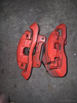 Prodám přední třmeny kotouč 320 mm A4 b6/b7 - 4