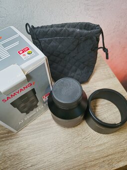 samyang Sony FE - 4
