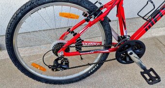 Maxbike 6061 M300 rám 15" kola 26" + 1x náhradní duše - 4