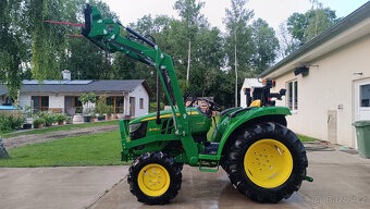 John Deere 3036E - 4