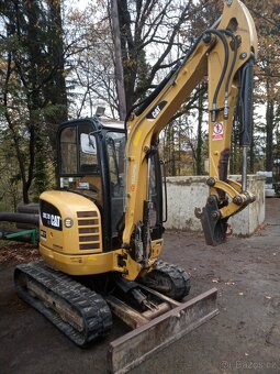 Prodáme pásový bagr CAT - 4