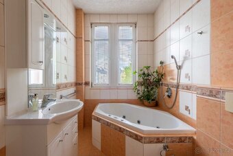 Prodej: VILLA EMILIE, Karlovy Vary - 4