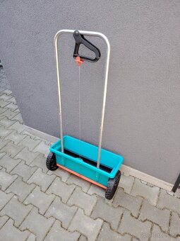 Gardena Posypový vozík L - 4