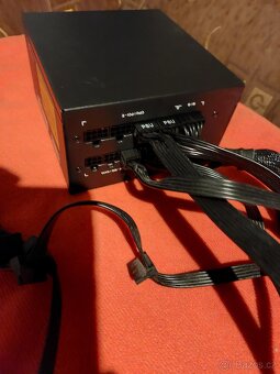 Seasonic 620W 80plus Bronze modular - 4