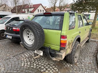 Opel Frontera A 2.3 td - 4