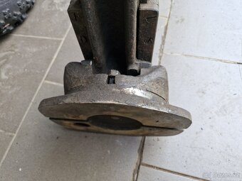 Strojní svěrák 125mm otočný sklopný - 4