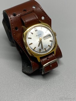 hodinky staré pánské náramkové hodinky automat raketa - 4