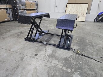 Mobilní nůžkový zvedák 3T WEBER - 4