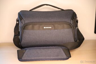 Fotoaparát CANON 250 D - 4