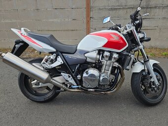 Honda CB 1300 - 4