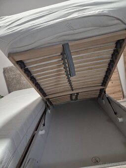 Manželská postel - 4