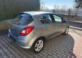 Opel Corsa 1,4i /64kw klima serviska benzín - 4