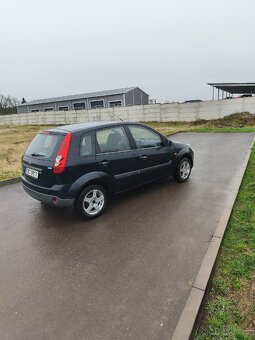 Ford fiesta 1.3 nová STK - 4