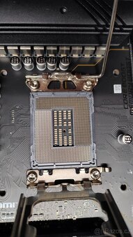 MSI MAG Z790 TOMAHAWK WIFI - 4