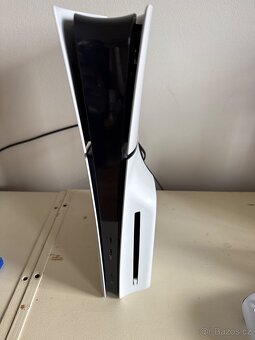 PlayStation 5 slim - 4