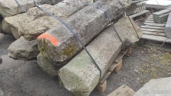 Staré kamenné patníky, žulové patníky, sloupky, 60 ks - 4