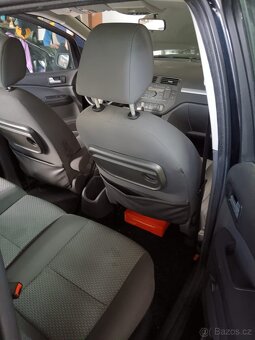 Ford C-MAX - 4