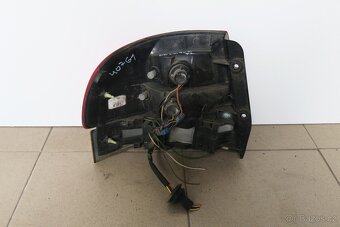 Zadní světla Toyota Carina - 4