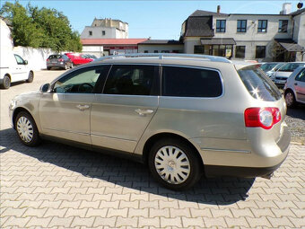 VW Passat 2,0 TFSI AUTOMAT,KŮŽE,XENON - 4