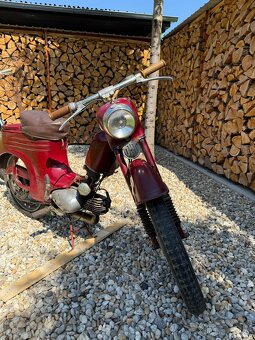 JAWA 555 - 4