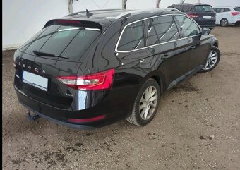 Škoda Superb - 4