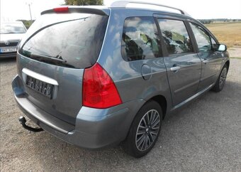 Peugeot 307 1,6 i 16V AUTOMAT 7 Míst benzín - 4