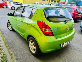 HYUNDAI i20 1.2 i BENZÍN NAJETO JEN 43 TIS KM - 4