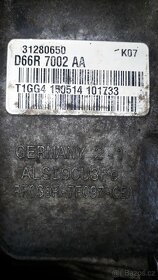 Volvo V40 D3 2.0 110 kw R.v. 2015 124000km - 4