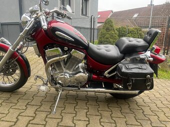 Suzuki VS 1400 Intruder - 4