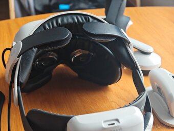 2x Meta Quest 2 (128/256GB) + EXTRÉMNÍ PŘÍSLUŠENSTVÍ - 4