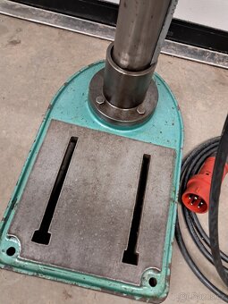 Stojanová vrtačka - 4