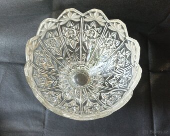 SKLENĚNÁ MÍSA - 4