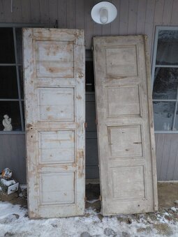 Staré dvoukřídlé dveře - 4
