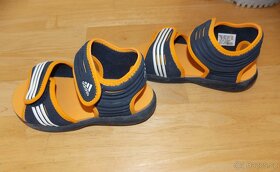 Pěnové sandálky Adidas, vel. 31 - 4