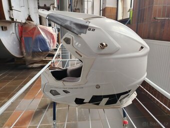 Helma JT racing Boty Ufo Hero - 4